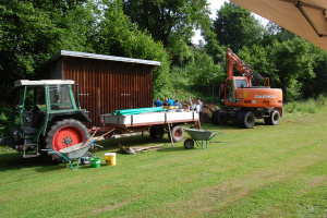 Spatenstich Bogencontainer
